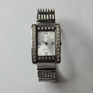 Joan River Classics Ladie's Watch, Stainless Steel, Stretchy‎ Band, Untested